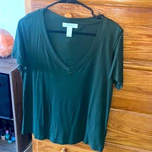 Forest green v neck shirt